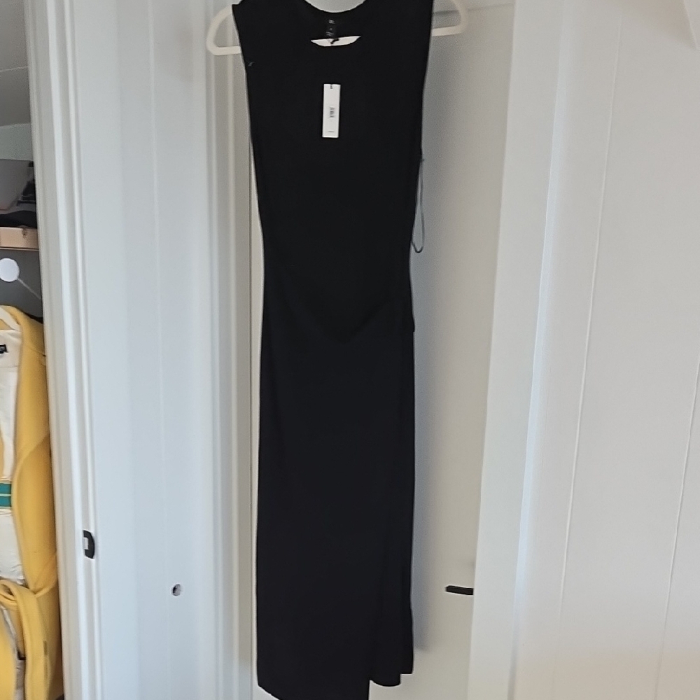 Banana Republic Black Sleeveless Sheath Dress